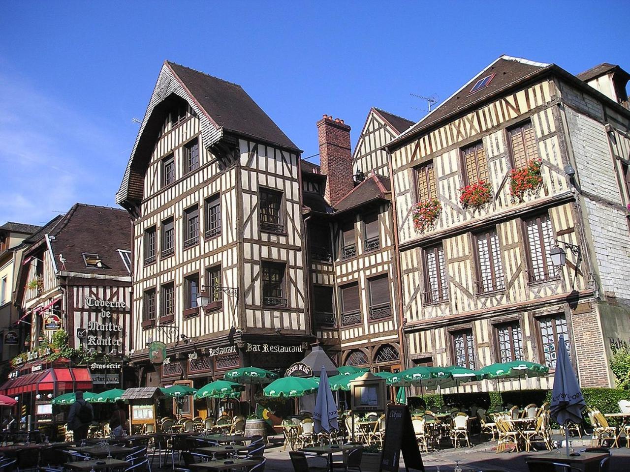 Logement Calme + Stationnement Troyes Esterno foto